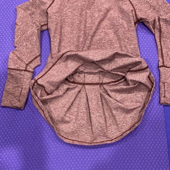 Lululemon Warm Your Core Long Sleeve Tee Size 4 - Picture 10 of 11